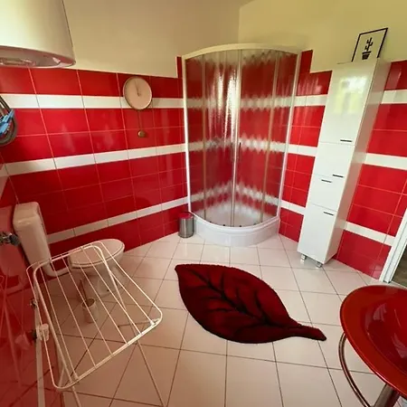 Anastazija Apartment *