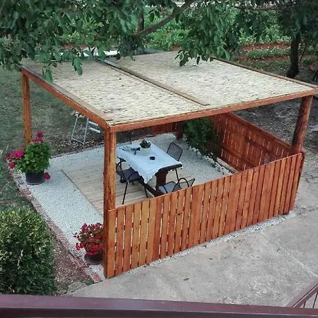 Appartement Anastazija